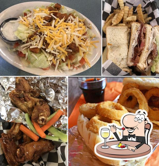 Romano's Saranac Lanes in Saranac Lake - Restaurant menu and reviews