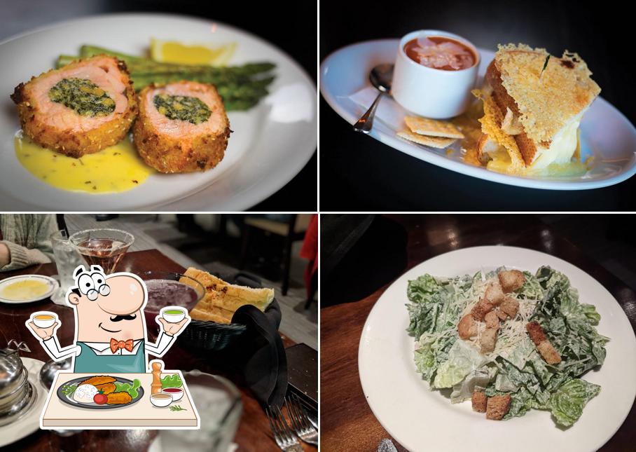 Johnny's Italian Steakhouse, 550 Bass Pro Dr NW in Altoona Restaurant