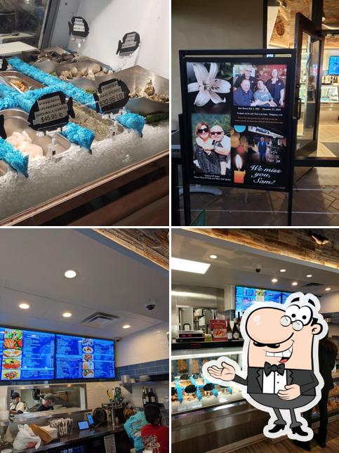 Pelly's Fish Market & Cafe in Carlsbad Restaurant menu and reviews