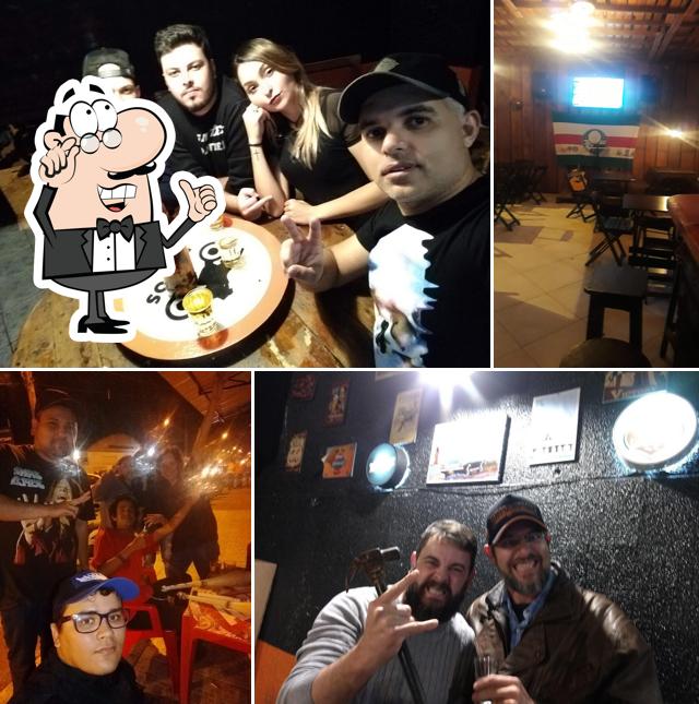 Roots Bar