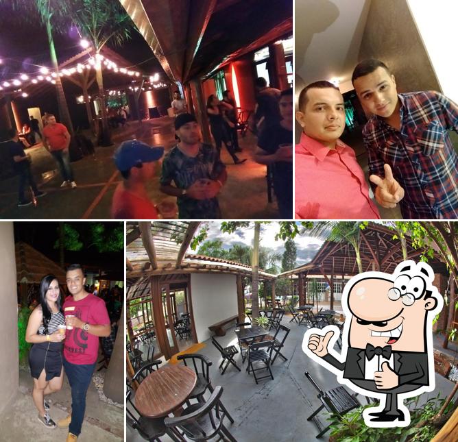 Look at this photo of Bangalô Bar