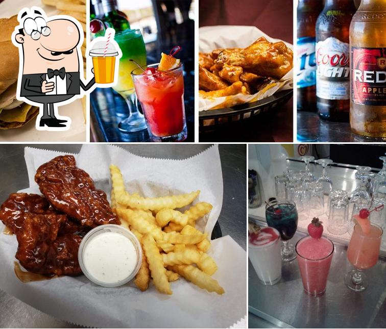 Mountain Top Bar & Grill in Rockwood Restaurant menu and reviews