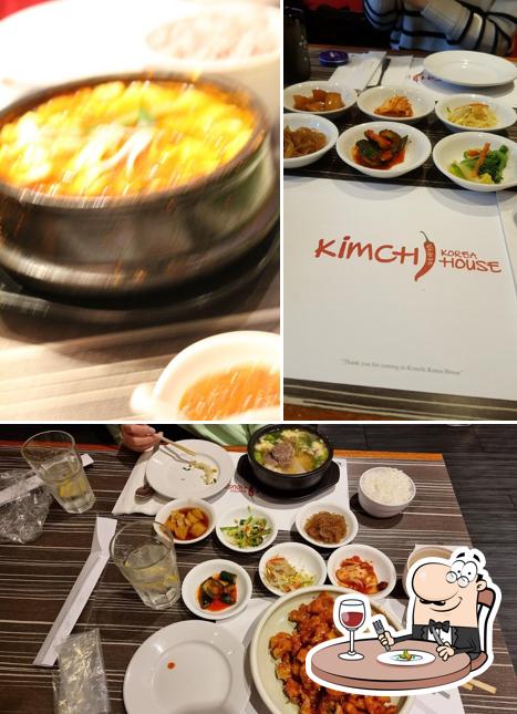 Comida en Kimchi Korea House