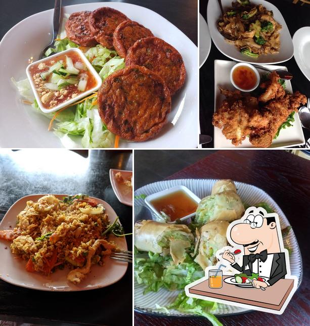 Meals at Kinnaree Thai Cuisine