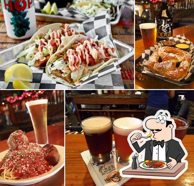 The Lodge, 7B Greenwood Dr Suite 4 in Hilton Head Island Restaurant