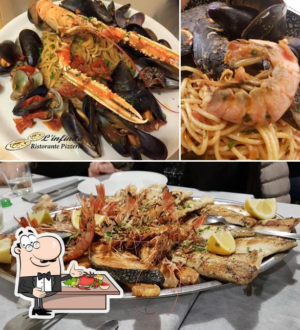 Prenditi tra i molti prodotti di cucina di mare offerti a Ristorante Pizzeria L'infinito