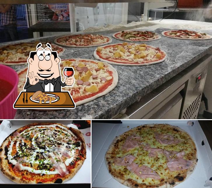 Scegli tra le molte varianti di pizza