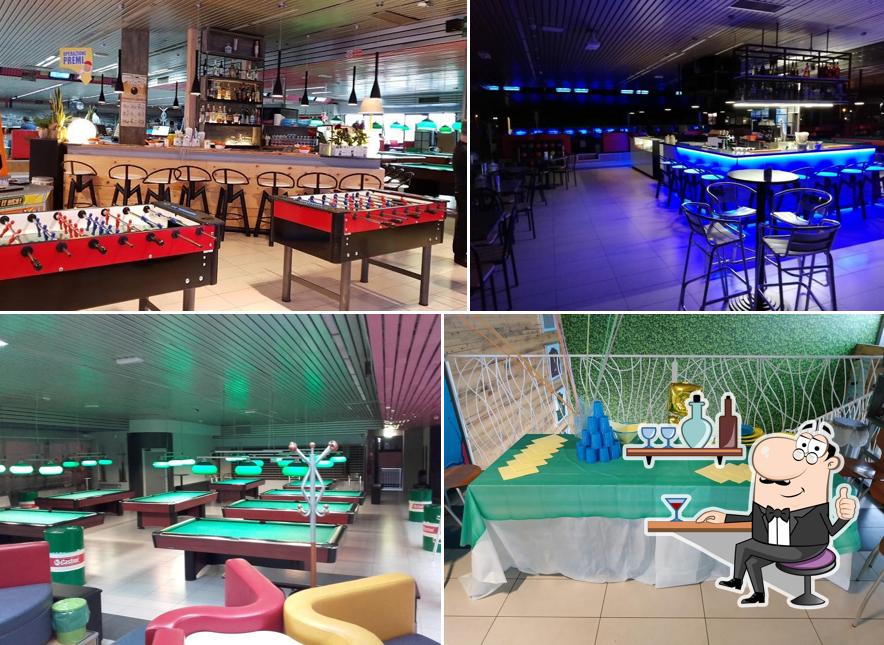 Dai un'occhiata agli interni di Fun City Family - Bowling Club