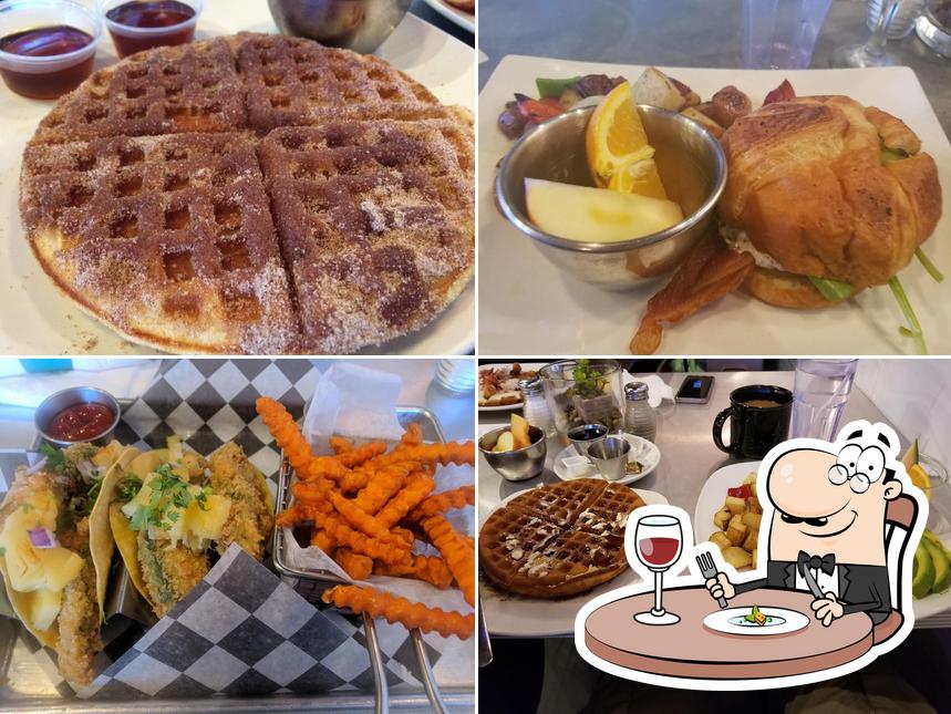 8TE, 1220 Airline Rd 250 in Corpus Christi Restaurant menu and reviews
