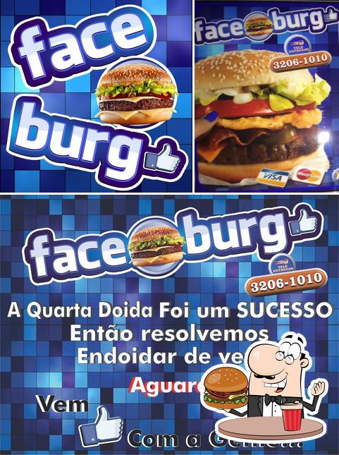 Delicie-se com um hambúrguer no Faceburg (Pitdog)