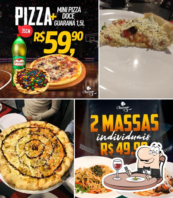 Comida em Chicago Pizzas