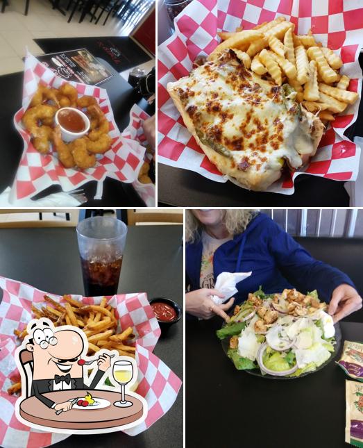 Tony's Chicago Style Pizzeria in Davenport Restaurant menu and reviews