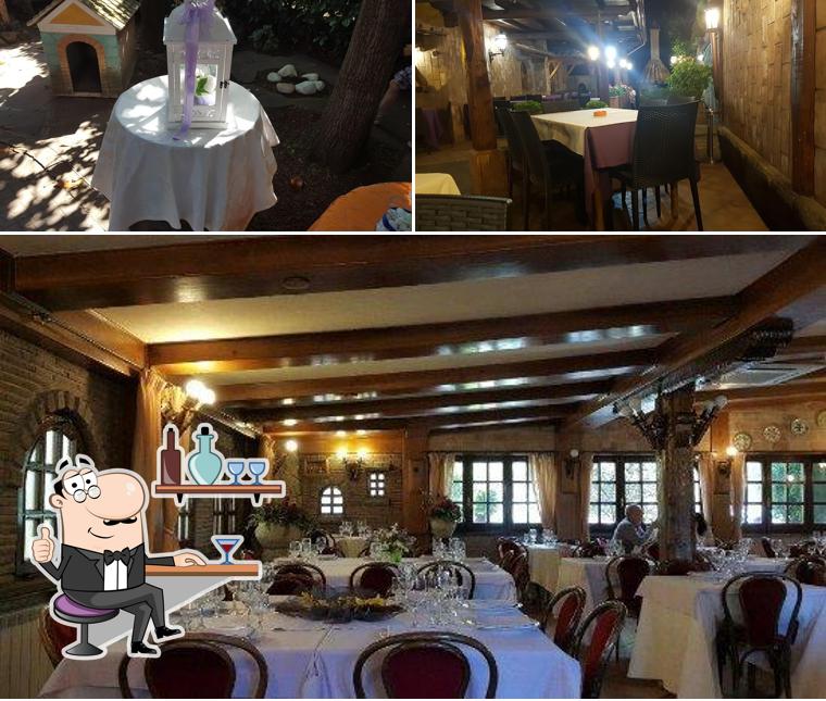 Siediti a un tavolo di Ristorante L'Oliveto