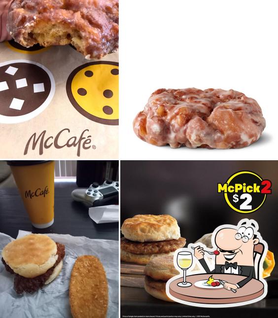 McDonald's, 13875 Walsingham Rd in Largo Restaurant menu and reviews