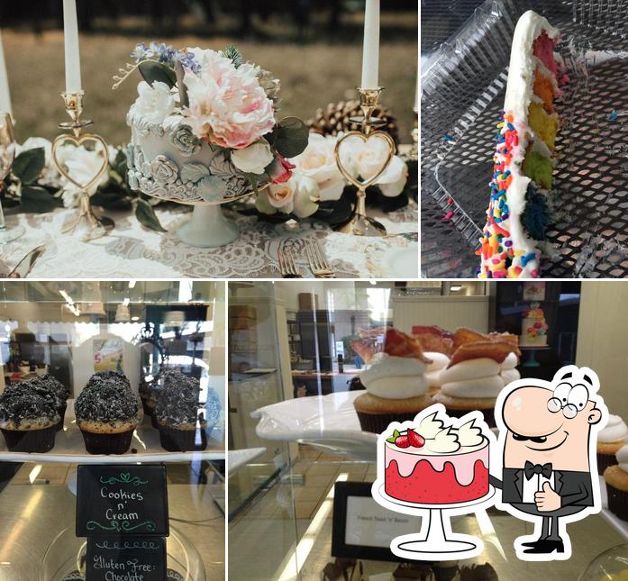 Frosted Cakery in Fresno Restaurant menu and reviews