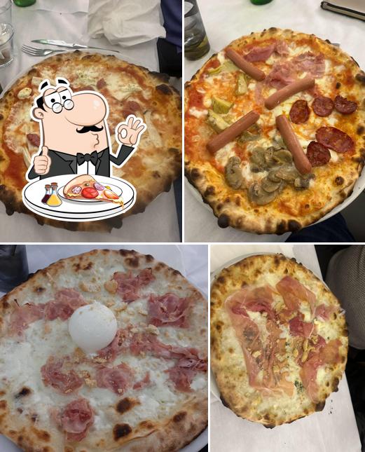 A Le Cinque Stagioni, puoi ordinare una bella pizza