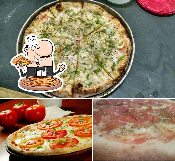 Escolha pizza no Romana Pizzaria e Esfiharia