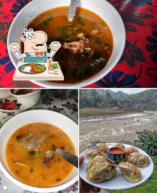 Adheri Buff momos
