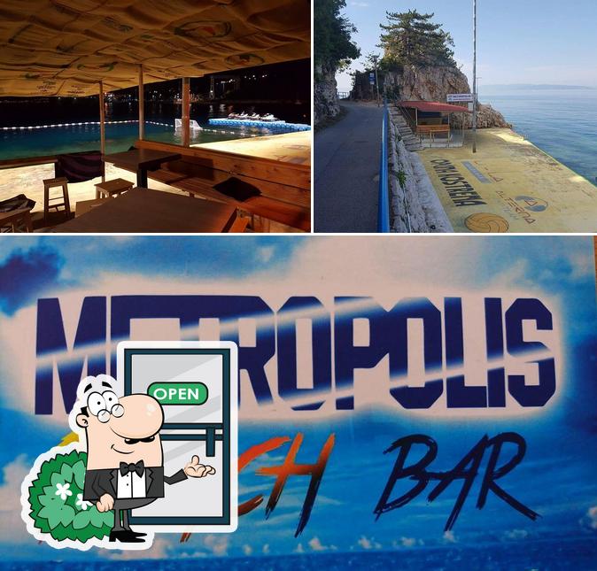 Gli esterni di Metropolis beach bar