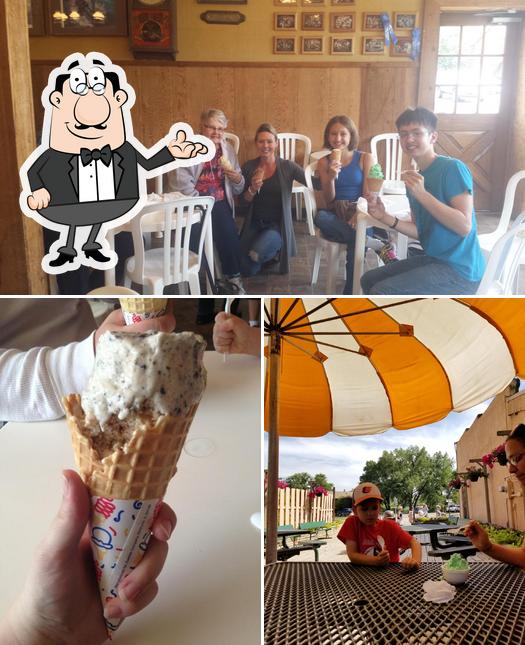 Medora's Fudge and Ice Cream Shoppe in Medora Restaurant reviews