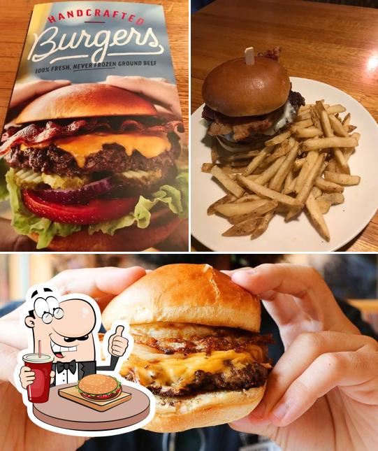 Applebee's Grill + Bar, 1721 W Morton Ave in Jacksonville Restaurant