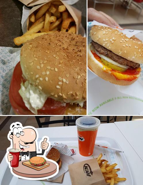 Prenez un hamburger à A&W Canada