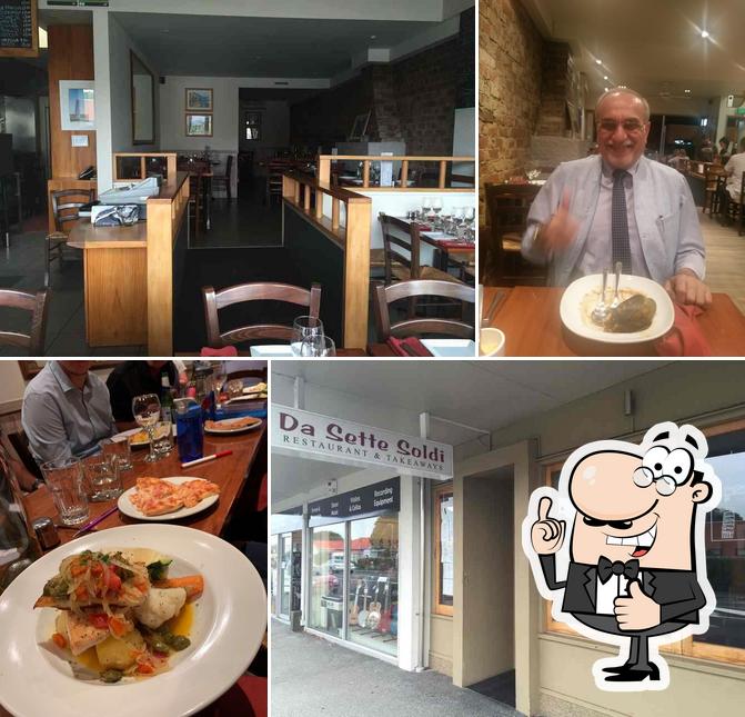 Здесь можно посмотреть фото ресторана "Da Sette Soldi Italian Restaurant & Takeaways"