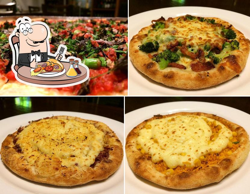 Consiga pizza no Pacos Pizza Bar - (Antiga Pizzaria Vigneto) em Vinhedo