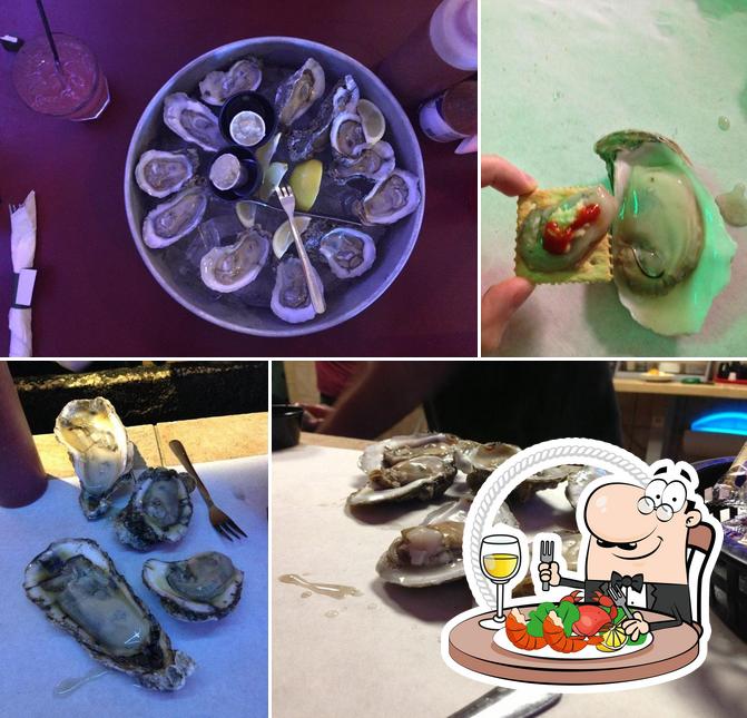 Victorio's Oyster Bar & Grille / Longwood, 300 Dog Track Rd in Longwood ...