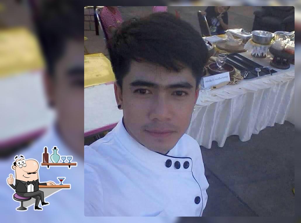 ร้านลาบเป็ดครัวลุงทัยย่านประตูเมืองเก่าบ้านสิงห์ท่า