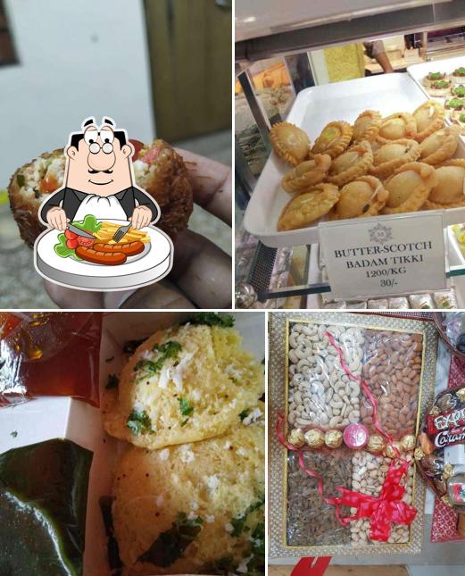 Food at Manomay-Kolkata’s Sweetest Side
