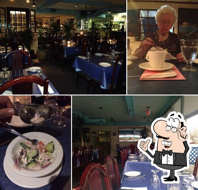 Empire Pizza & Steak House in Port Coquitlam Restaurant menu and reviews