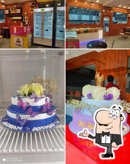 Among different things one can find interior and food at D Cakes