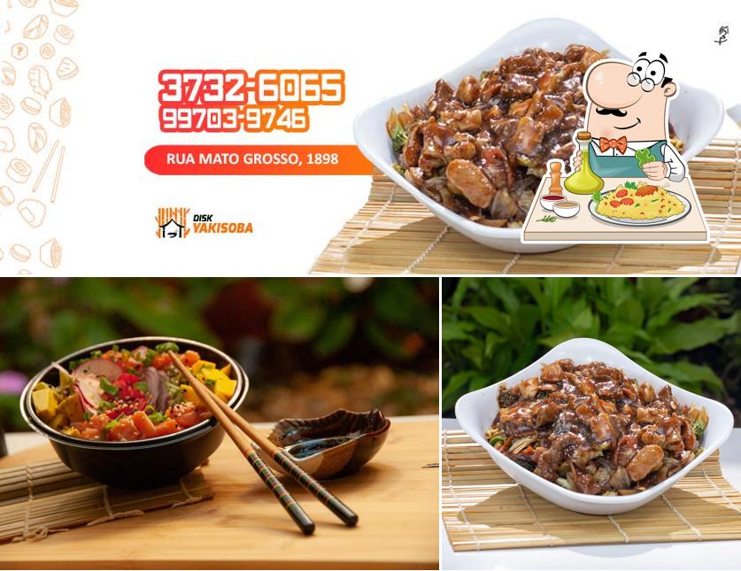 Comida em Yakisoba Avaré