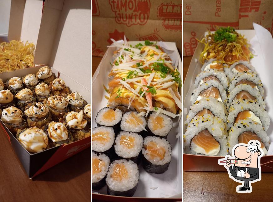 Rolos de sushi são disponibilizados no SUSHI e GRILL