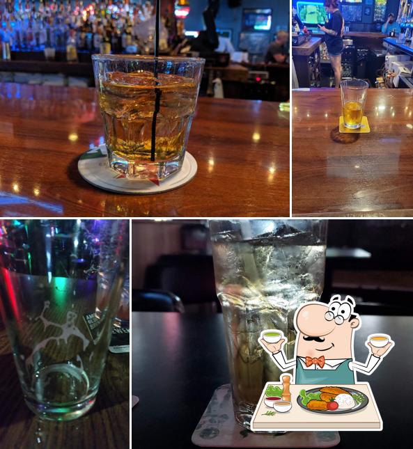 Raccoon's Bar and Grill, Valrico - Restaurant menu, prices and reviews