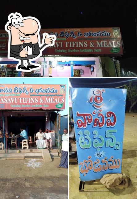 Look at the picture of Sri Vasavi Tiffins and Meals