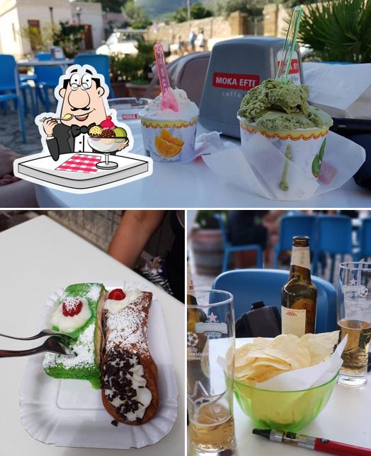 Bar La Palma serve un'ampia selezione di dessert