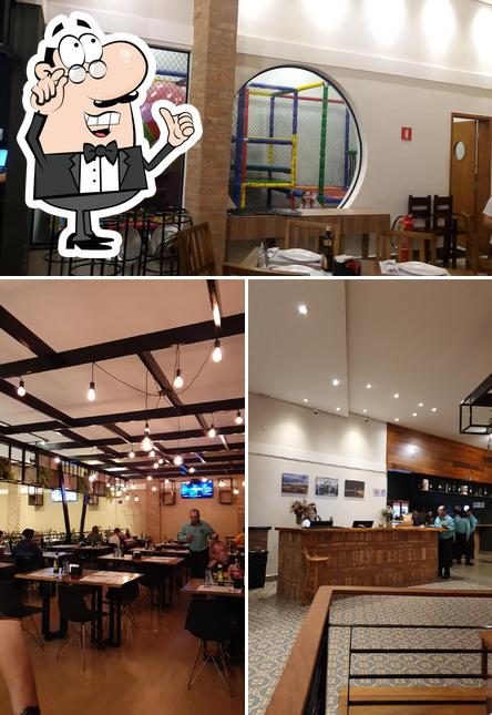 O interior do Porto Pizzaria - Pizzaria em Marília