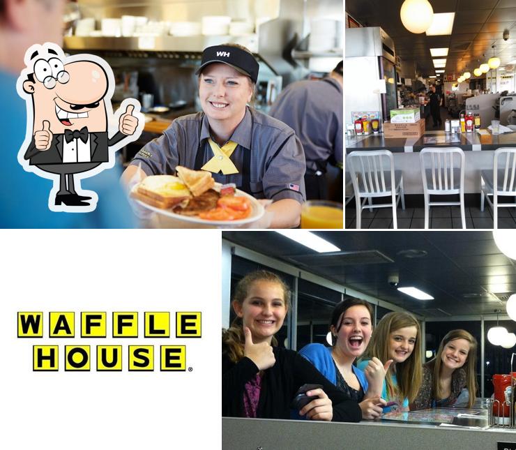 Это фото ресторана "Waffle House"