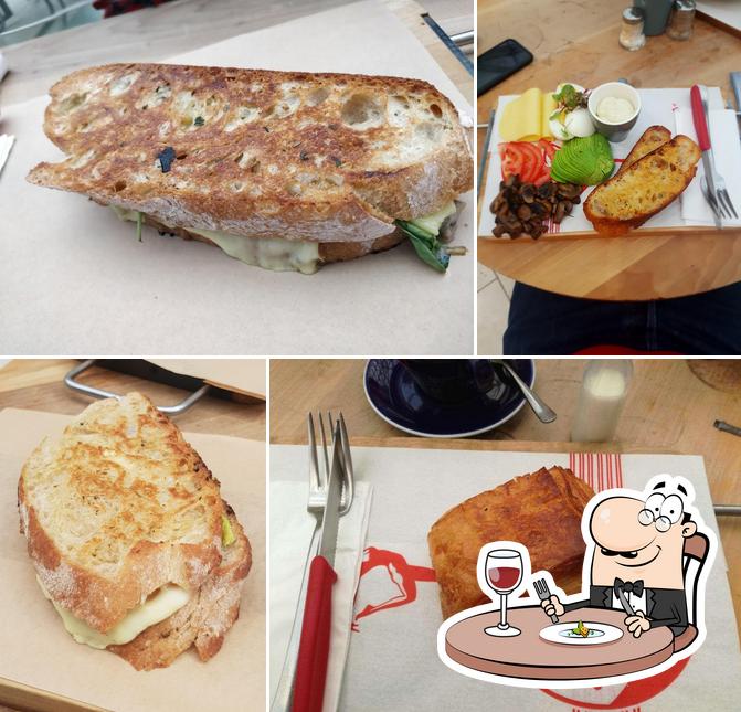 Lucky Bread Company - Mall of Africa