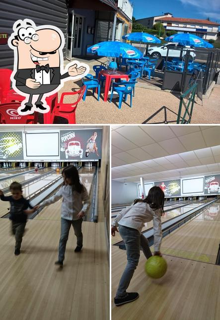 Voici une photo de Planète Bowling