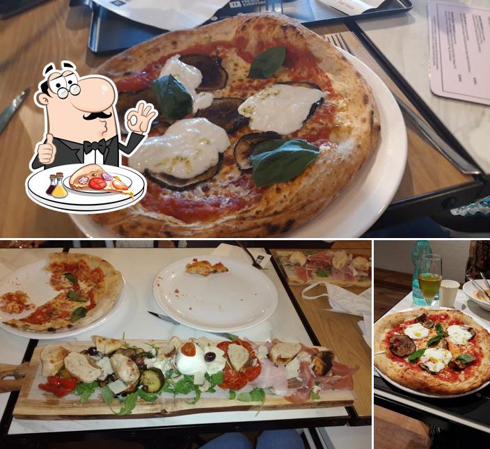 A IT - Italian Trattoria Steel Saint-Etienne, vous pouvez essayer des pizzas