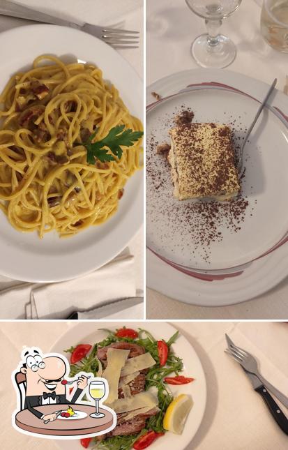 Spaghetti à la carbonara et tiramisu à Circolo Unificato di Merano