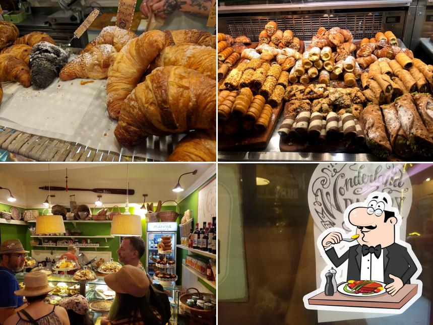 Platti al Wonderland Bakery Monterosso al Mare