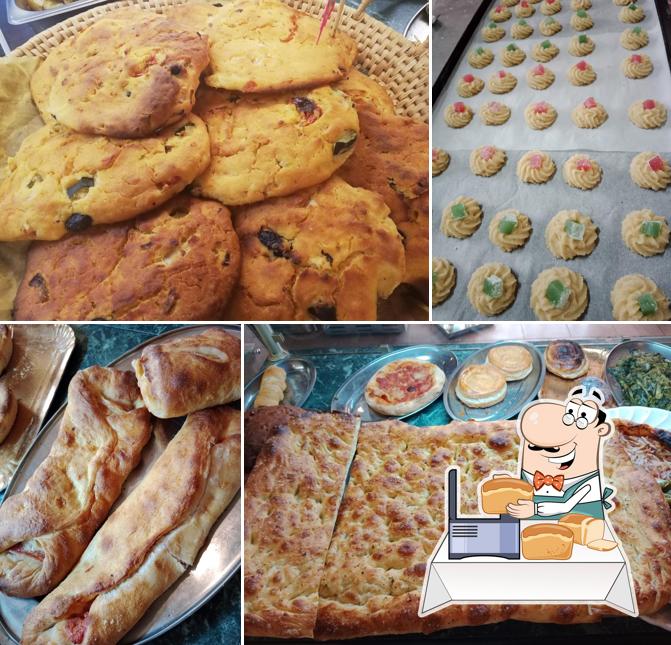 Pane all'aglio al IL vecchio FORNO (panificio biscottificio di maggio Vittorio)