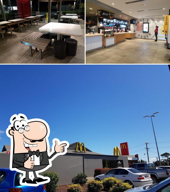 Look at this pic of McDonald's - Heatherbrae