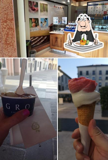 La immagine della cibo e interni di GROM - Il Gelato come una volta