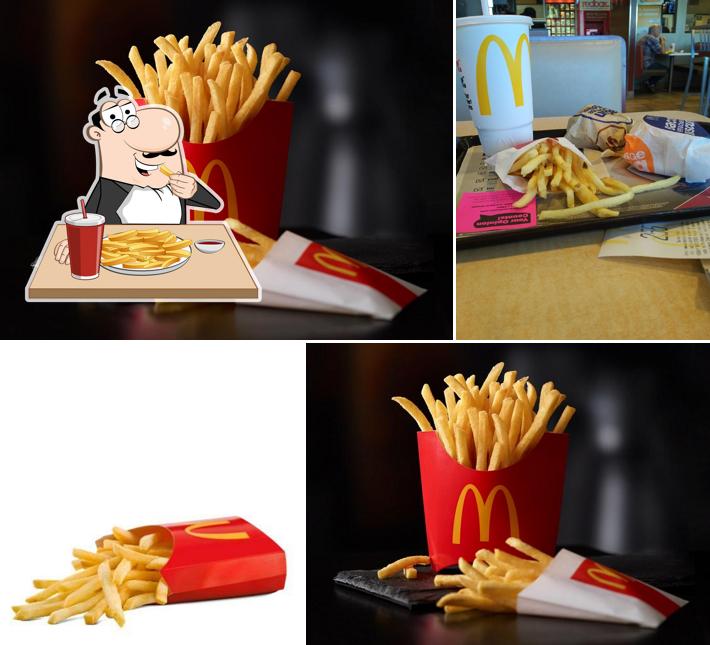 McDonald's, 1309 W 6th St in Lawrence Restaurant menu and reviews