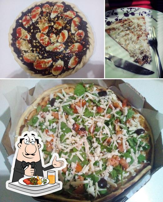 Comida em Pizzaria Mistura Fina